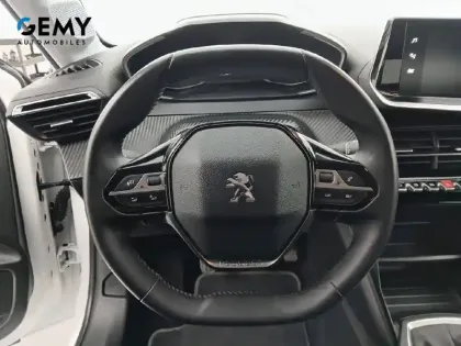 Photo 12 Peugeot 208  PureTech 75 S&S BVM5