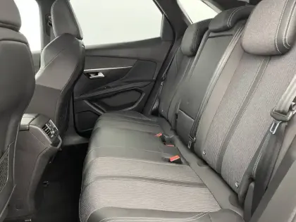 Photo 14 Peugeot 3008  BlueHDi 130ch S&S EAT8