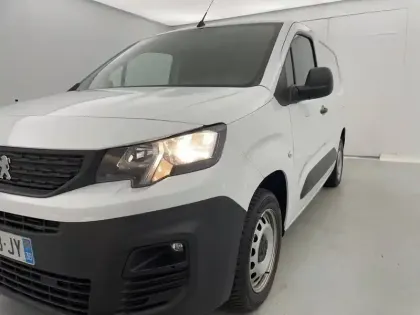 Photo 23 Peugeot Partner  FOURGON STANDARD 650 KG BLUEHDI 130 S&S BVM6