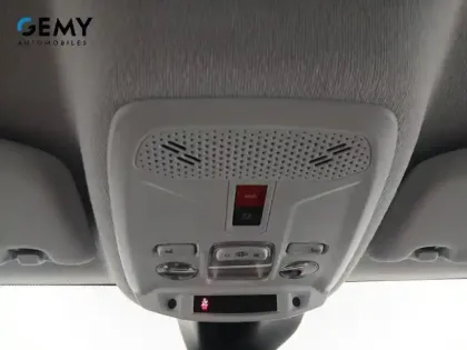Photo 16 Peugeot 208  Hybrid 100 e-DCS6