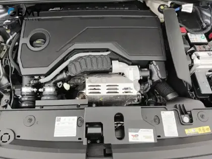 Photo 11 Peugeot 208  Hybrid 100 e-DCS6
