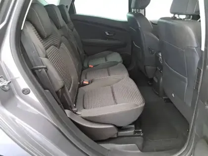 Photo 21 Renault Scenic  TCe 140 FAP - 21