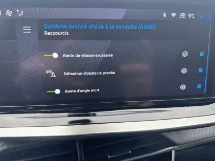 Photo 25 Peugeot 2008  Hybrid 136 e-DCS6