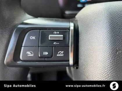 Photo 26 Citroën C4 e- 136 ch Automatique