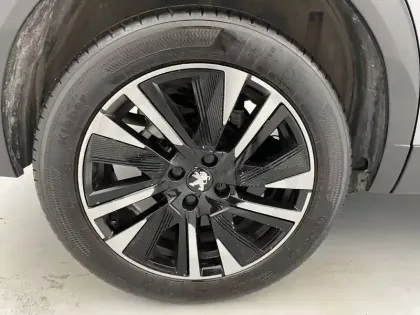Photo 18 Peugeot 2008  PureTech 130 S&S EAT8