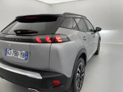 Photo 30 Peugeot 2008  PureTech 130 S&S EAT8