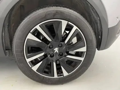 Photo 15 Peugeot 2008  PureTech 130 S&S EAT8