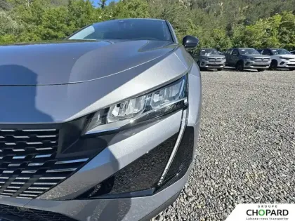 Photo 21 Peugeot 408  Hybrid 136 e-DCS6