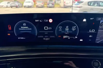 Photo 14 Peugeot 3008  Hybrid 136 e-DCS6