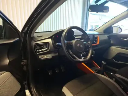 Photo 6 Kia Stonic  1.6 CRDi 110 ch