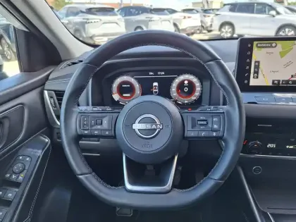 Photo 12 Nissan Qashqai  Mild Hybrid 140 ch