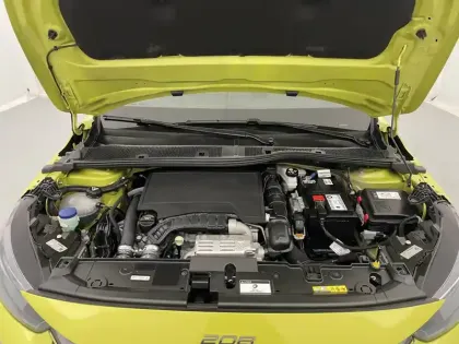 Photo 20 Peugeot 208  PureTech 100 S&S BVM6