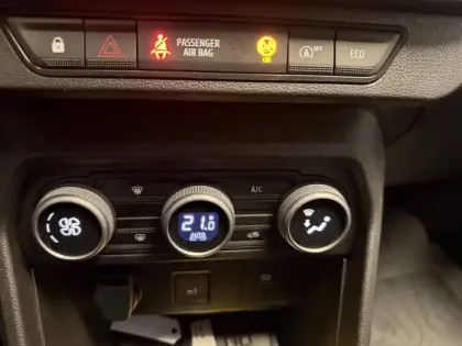 Photo 33 Dacia Jogger  TCe 110 7 pl