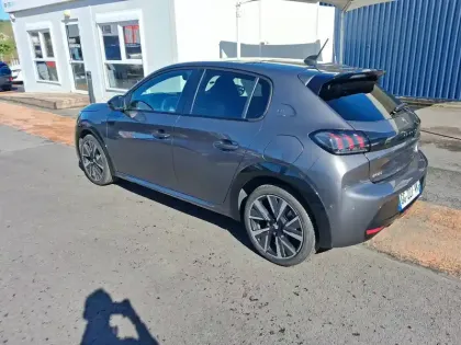 Photo 6 Peugeot 208  PureTech 100 S&S EAT8