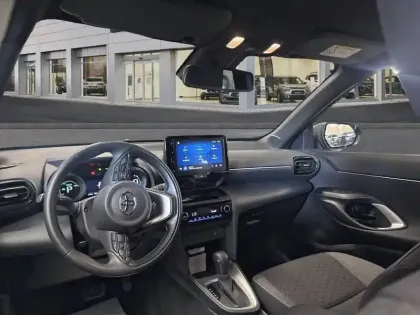 Photo 17 Toyota Yaris  Cross Hybride 116h 2WD