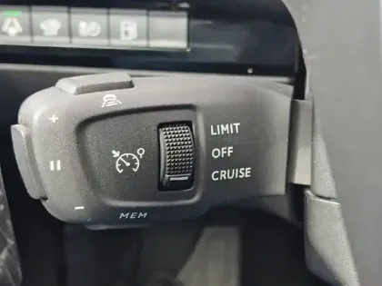 Photo 20 Peugeot 508  SW Hybrid 180 e-EAT8