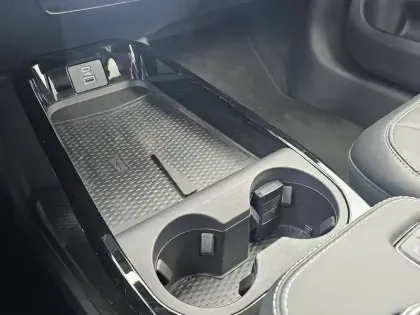 Photo 11 Ford Mustang  MACH-E STANDARD RANGE 72,6 KWH 269