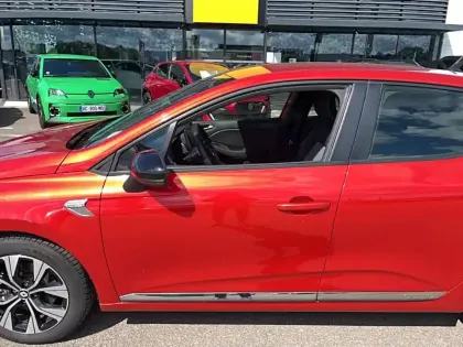 Photo 38 Renault Clio  E-Tech 140 - 21N
