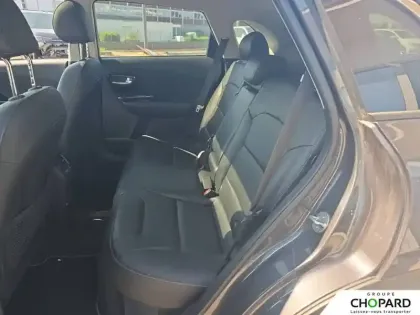 Photo 17 Kia Niro  1.6 GDi Hybride Rechargeable 141 ch DCT6
