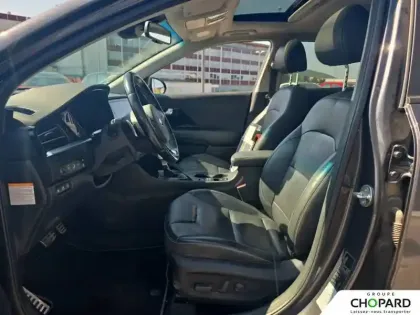 Photo 10 Kia Niro  1.6 GDi Hybride Rechargeable 141 ch DCT6