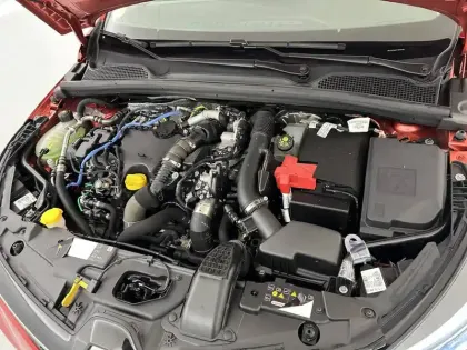 Photo 41 Renault Clio  Blue dCi 100