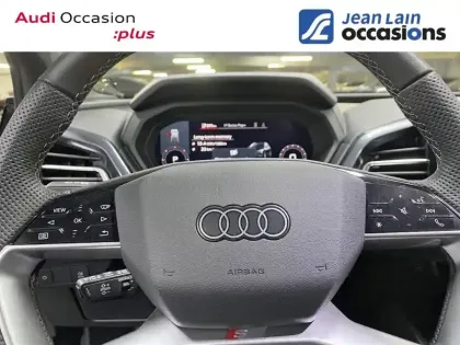 Photo 11 Audi Q4 e-tron  45 285 ch 82 kWh