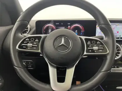 Photo 22 Mercedes GLA  250 e 8G-DCT