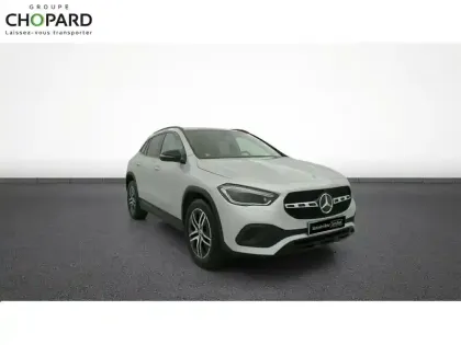 Photo 11 Mercedes GLA  250 e 8G-DCT