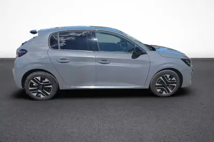 Photo 32 Peugeot 208  Hybrid 100 e-DCS6