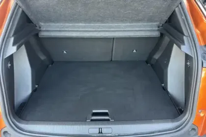 Photo 8 Peugeot 2008  PureTech 130 S&S EAT8