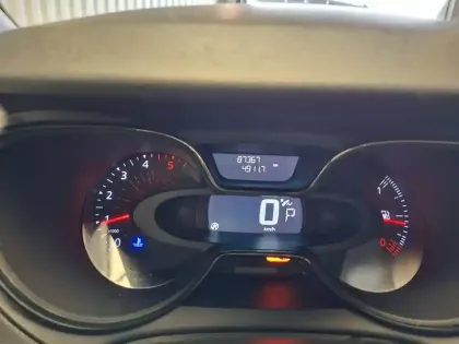 Photo 16 Renault Captur  dCi 90 Energy EDC