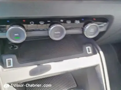 Photo 12 Citroën C4  PureTech 130 S&S BVM6 Feel