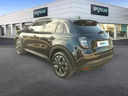Photo 29 Fiat 600  T-Gen 3 1.2 Hybrid 110ch eDCT6 La Prima