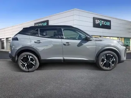 Photo 5 Peugeot 2008  PureTech 130 S&S EAT8 GT