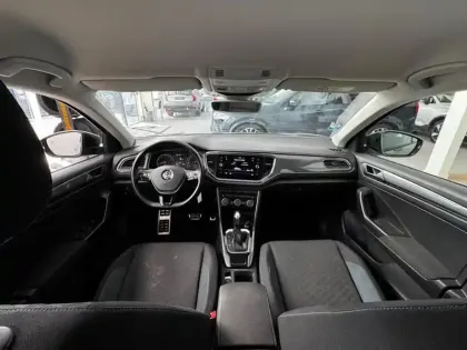 Photo 7 Volkswagen T-roc  1.5 TSI 150 EVO Start/Stop DSG7 IQ.Drive