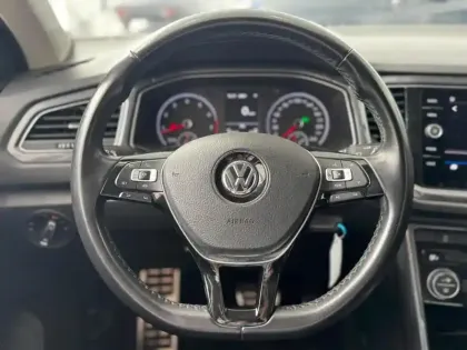 Photo 5 Volkswagen T-roc  1.5 TSI 150 EVO Start/Stop DSG7 IQ.Drive