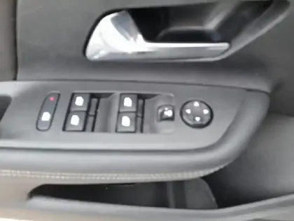Photo 19 Opel Mokka  1.2 Turbo 130 ch BVM6 Ultimate