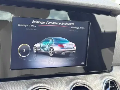 Photo 64 Mercedes Classe E 200 D 9G-TRONIC