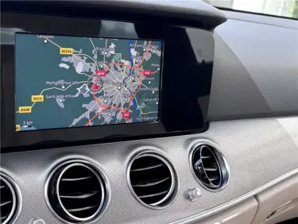 Photo 60 Mercedes Classe E 200 D 9G-TRONIC