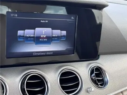 Photo 61 Mercedes Classe E 200 D 9G-TRONIC