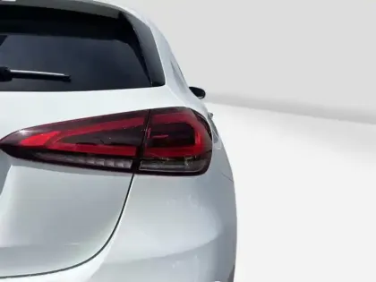Photo 28 Mercedes Classe A A 220 d