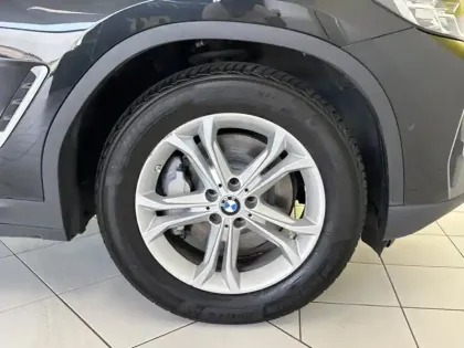 Photo 18 BMW X3 xDrive 30d Xline Car Play GPS 