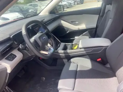 Photo 9 Ford Explorer 170ch Standard Range 52kWh Pack Premium RWD