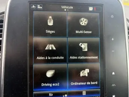 Photo 25 Renault Grand Scenic (4) Intens TCe 140 FAP