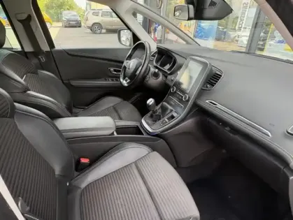 Photo 7 Renault Grand Scenic (4) Intens TCe 140 FAP