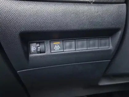 Photo 6 Peugeot 208 II PureTech 75 S&S Like