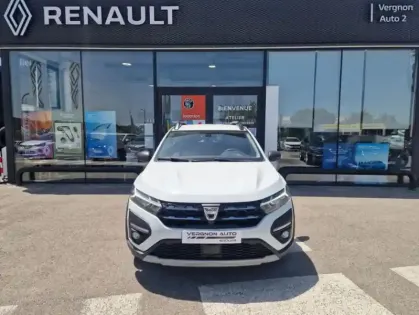 Photo 23 Dacia Sandero Stepway III Essential TCe 90
