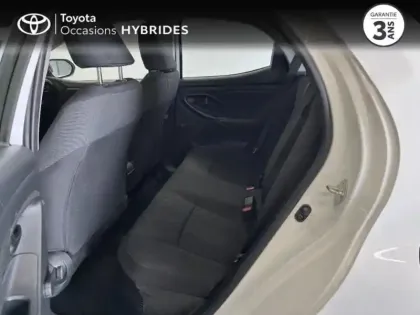 Photo 11 Toyota Yaris  116h Dynamic 5p MY22