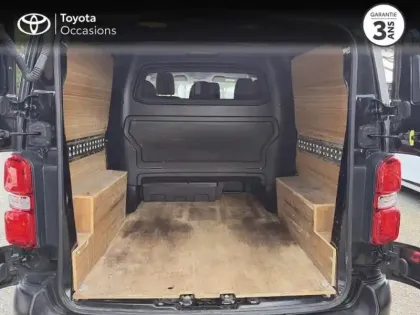 Photo 9 Toyota Proace  Medium 2.0 D-4D 180 Cabine Approfondie Business BVA RC23