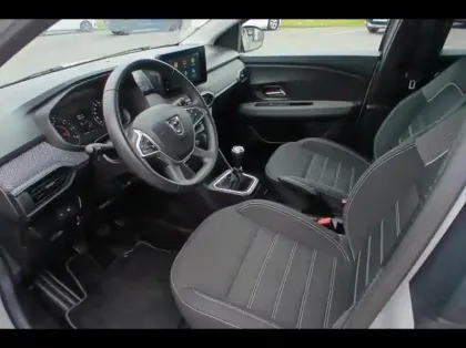 Photo 9 Dacia Jogger  1.0 ECO-G 100ch Confort 5 places